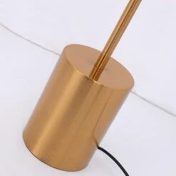 Lampadaire Métal Brossé Doré Nonatri -OSRAM || Philips || Bosch Soldes lampadaire metal brosse dore trianon 3327480054437 558246