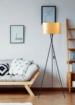 Lampadaire PVC Cuivré Et Trépied Métal Noir Kima -OSRAM || Philips || Bosch Soldes lampadaire pvc cuivre et trepied metal noir mika 3248116521775 1138370