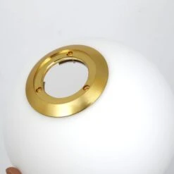 Suspension Verre Blanc Et Métal Doré Mifaso -OSRAM || Philips || Bosch Soldes suspension verre blanc et metal dore doremi 3327480054680 532656